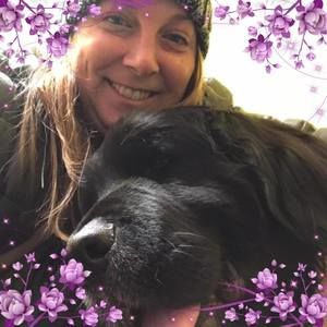 Meet your Posher, Dana